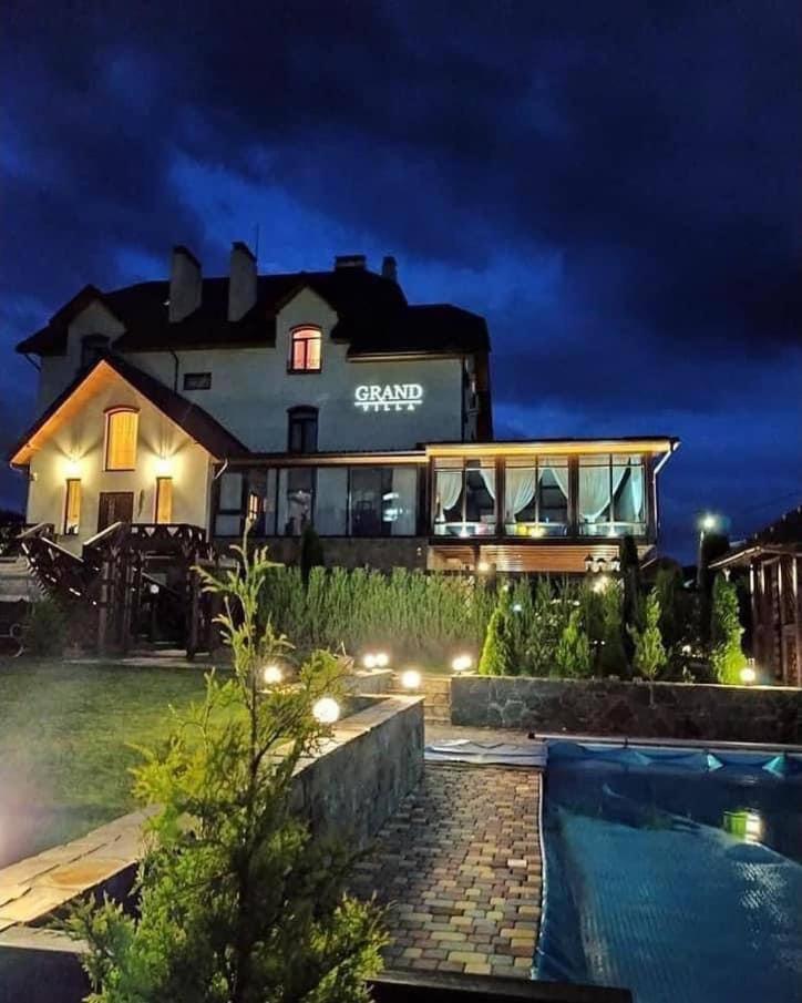 Villa Grand Skhidnytsia Exteriör bild