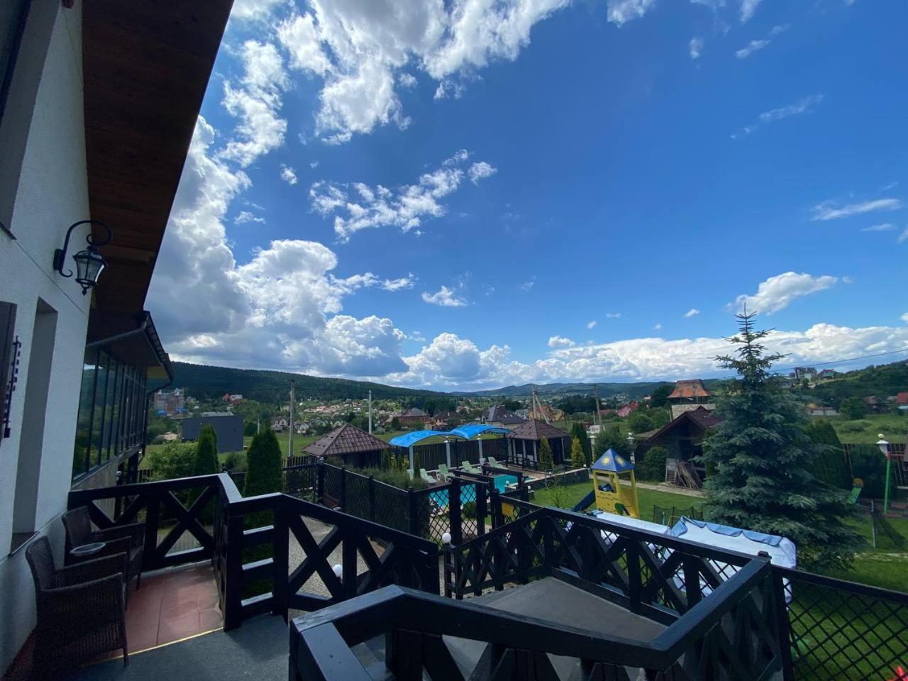 Villa Grand Skhidnytsia Exteriör bild