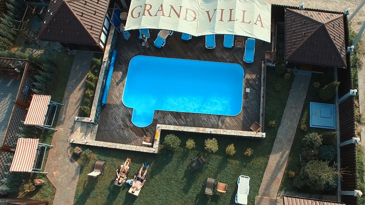 Villa Grand Skhidnytsia Exteriör bild
